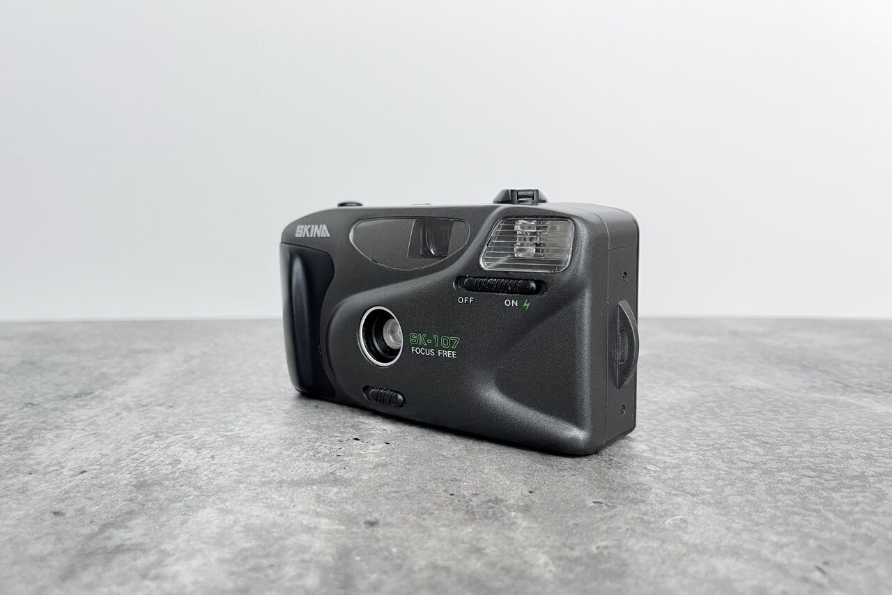 Camera Skina SK 107 / Compact 35Mm Film Camera / First Camera