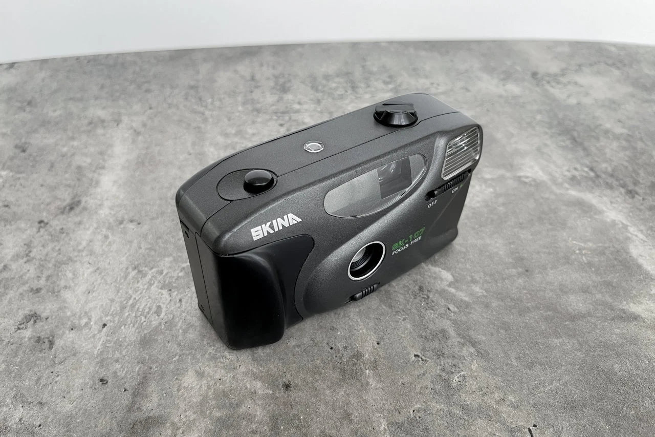 Camera Skina SK 107 / Compact 35Mm Film Camera / First Camera