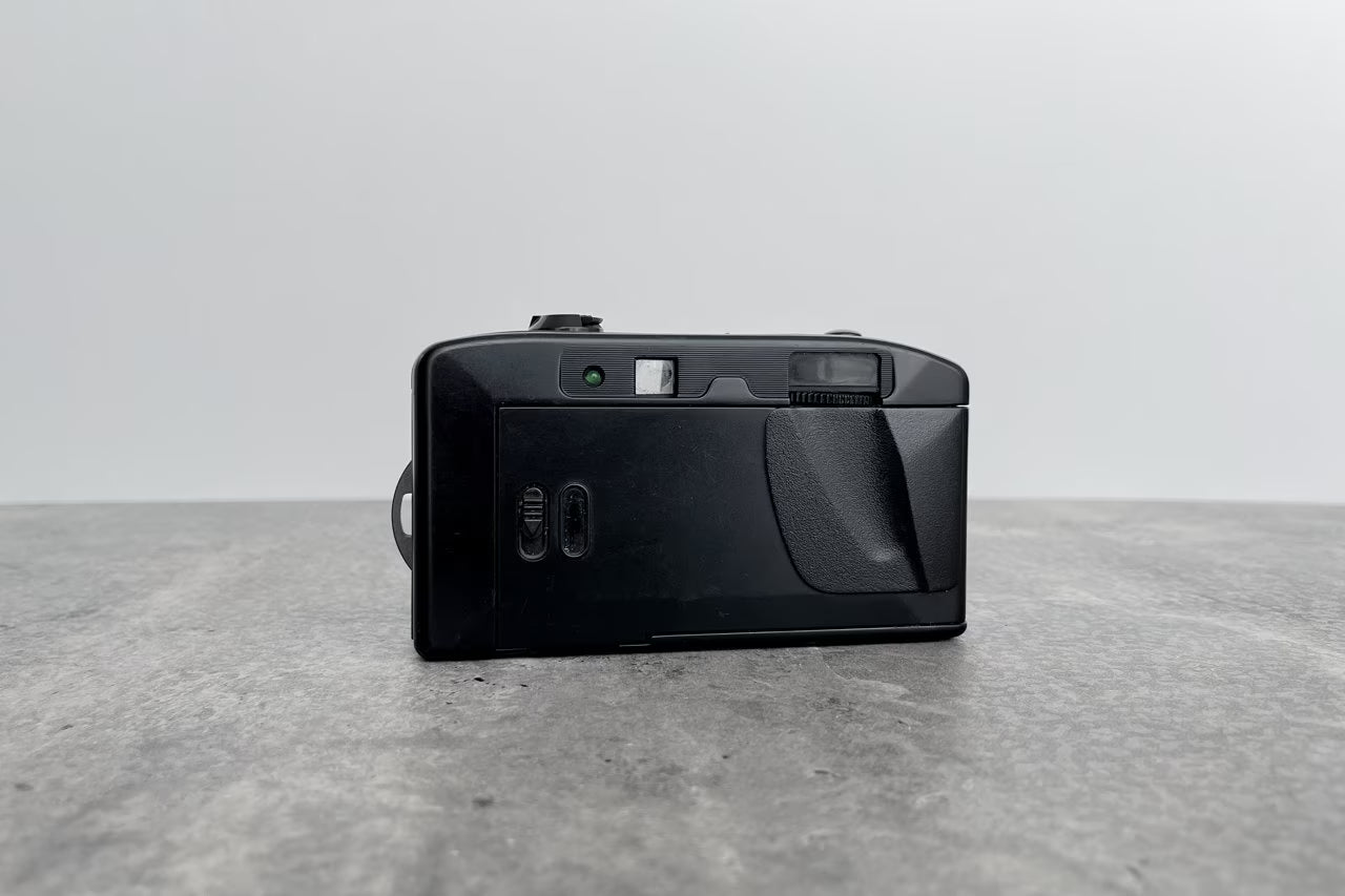 Camera Skina SK 107 / Compact 35Mm Film Camera / First Camera